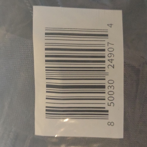 Bag๐บDSW Quilted Weekender Bag in Navy - Picture 10 of 14